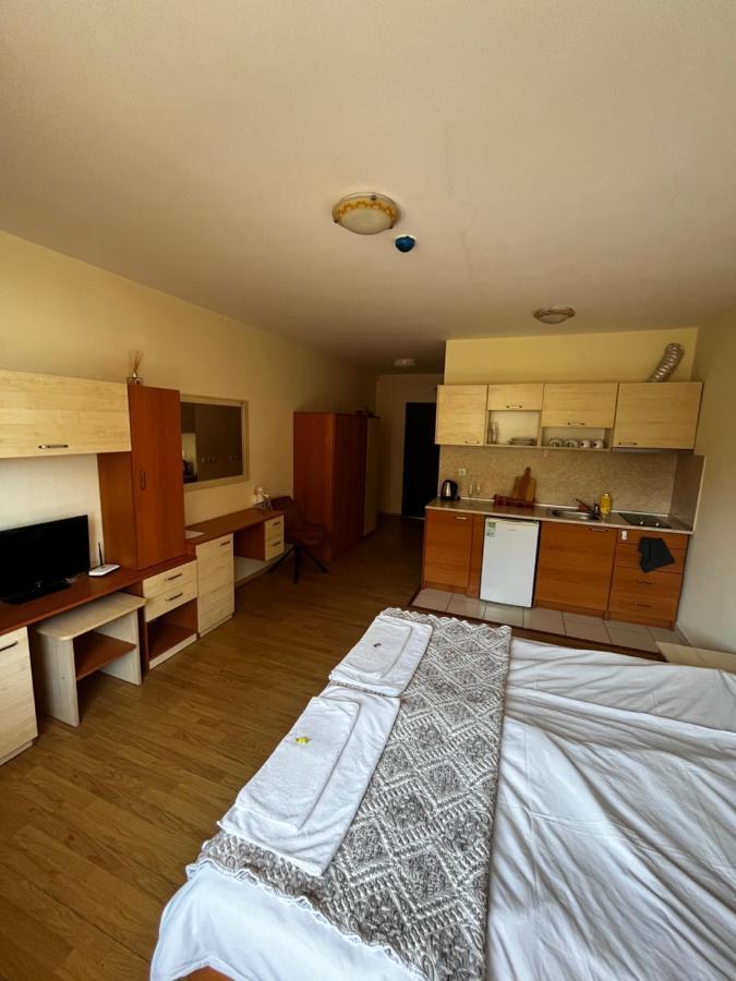 Mario Beach Apartment Nessebar Exterior photo